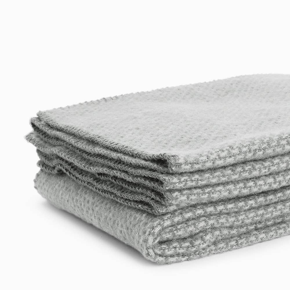 Domino light grey4