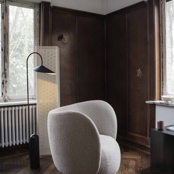 Arum Floor Lamp