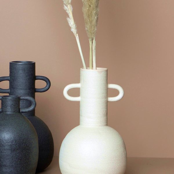 Long Vase Mole Medium