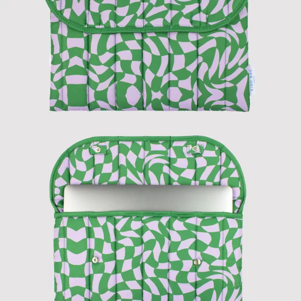 Wavy Check Laptop Sleeve 13”
