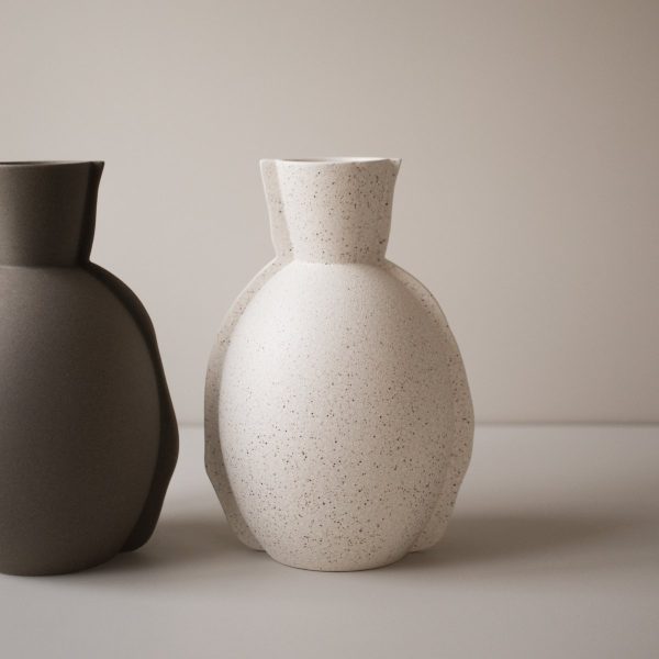 Edge Vase Cream Dot