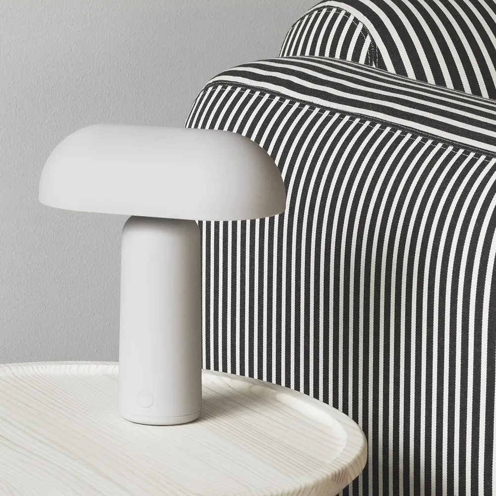 2021_Porta_Table_Lamp_Grey_01