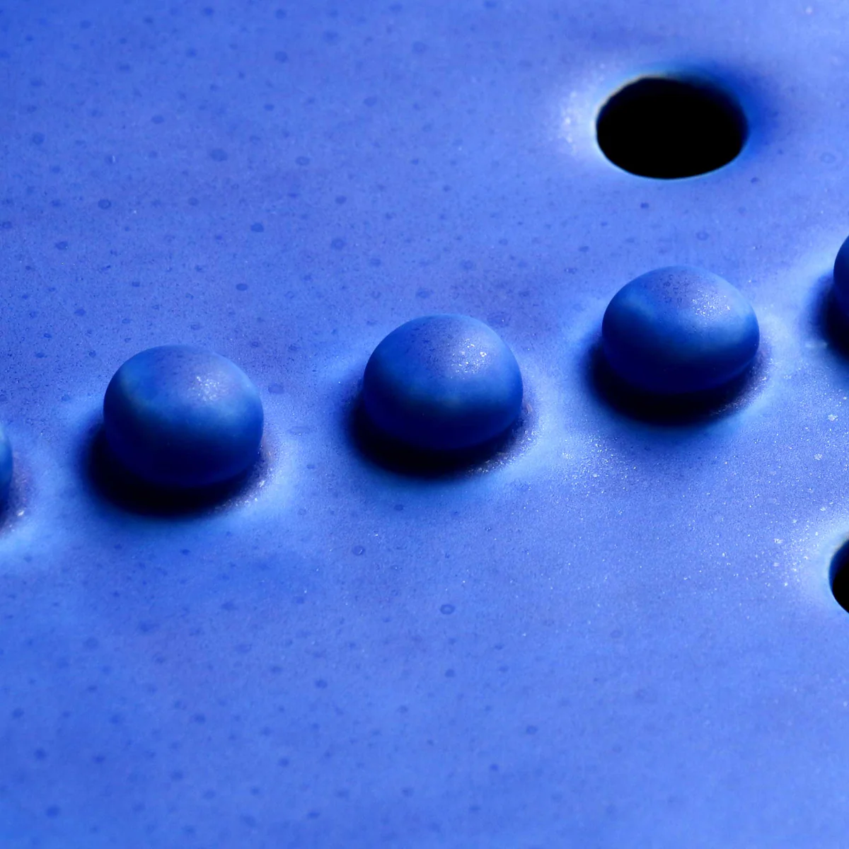 tomomask_blue_4_1_1200x