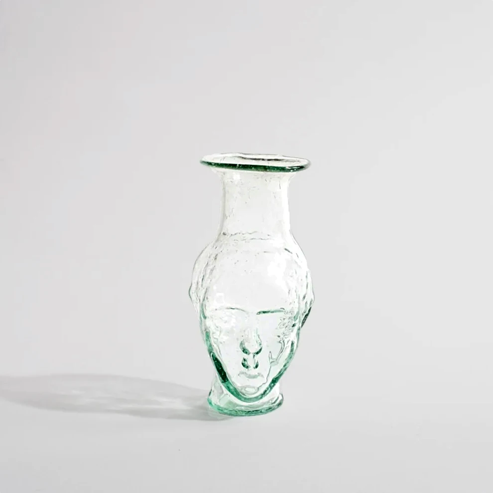 Reliquary-La-Soufflerie-Jonhas-Transparent-Cropped